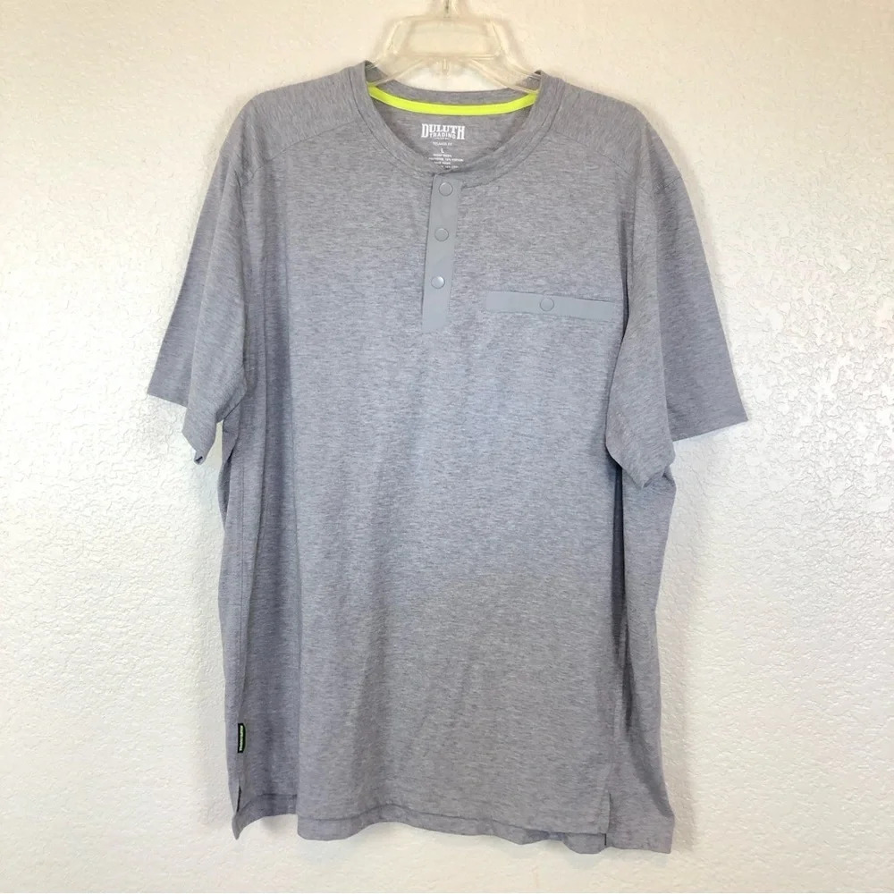 Duluth Trading Co. TradeTek Drirelease Short Sleeve Henley Front Pocket Large
